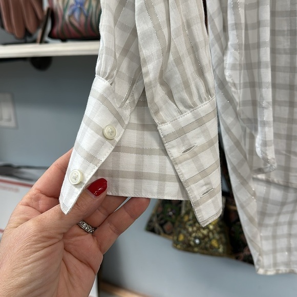 Women’s LOFT White, Grey, Silver Checked Plaid Button Down Shirt Size XS NWT - Picture 7 of 8